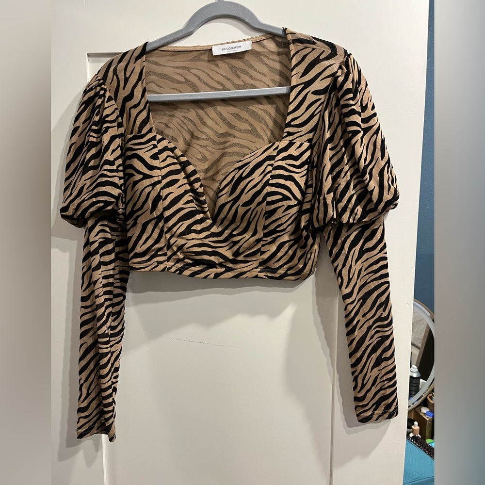 Crop top
